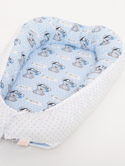 Кокон-гнездышко для новорожденного "Мишка в кепке" / Голубой